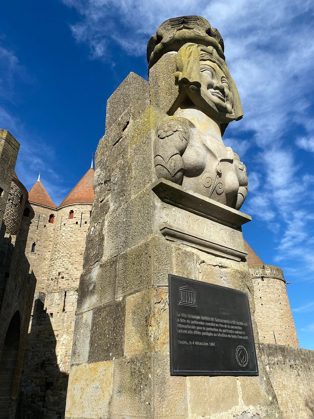 Carcassonne — стены и башни